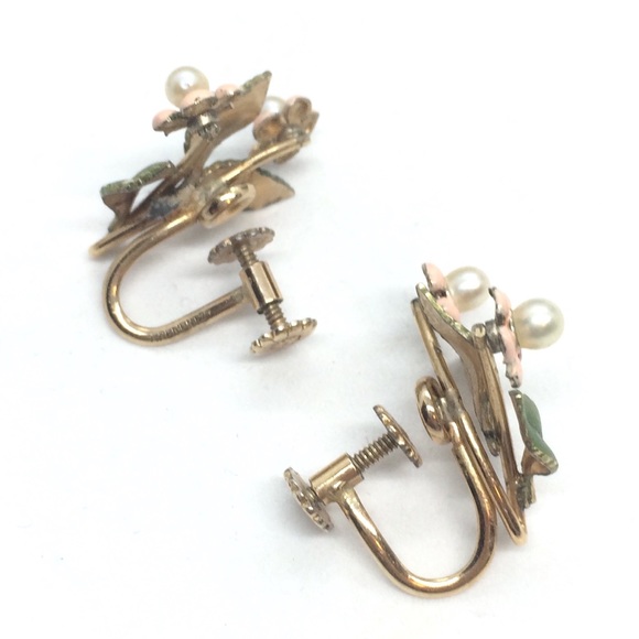 !!SOLD!! VINTAGE KREMENTZ DAUX PEARL PAINTED FLOWER SCREWBACK EARRINGS - Picture 8 of 15